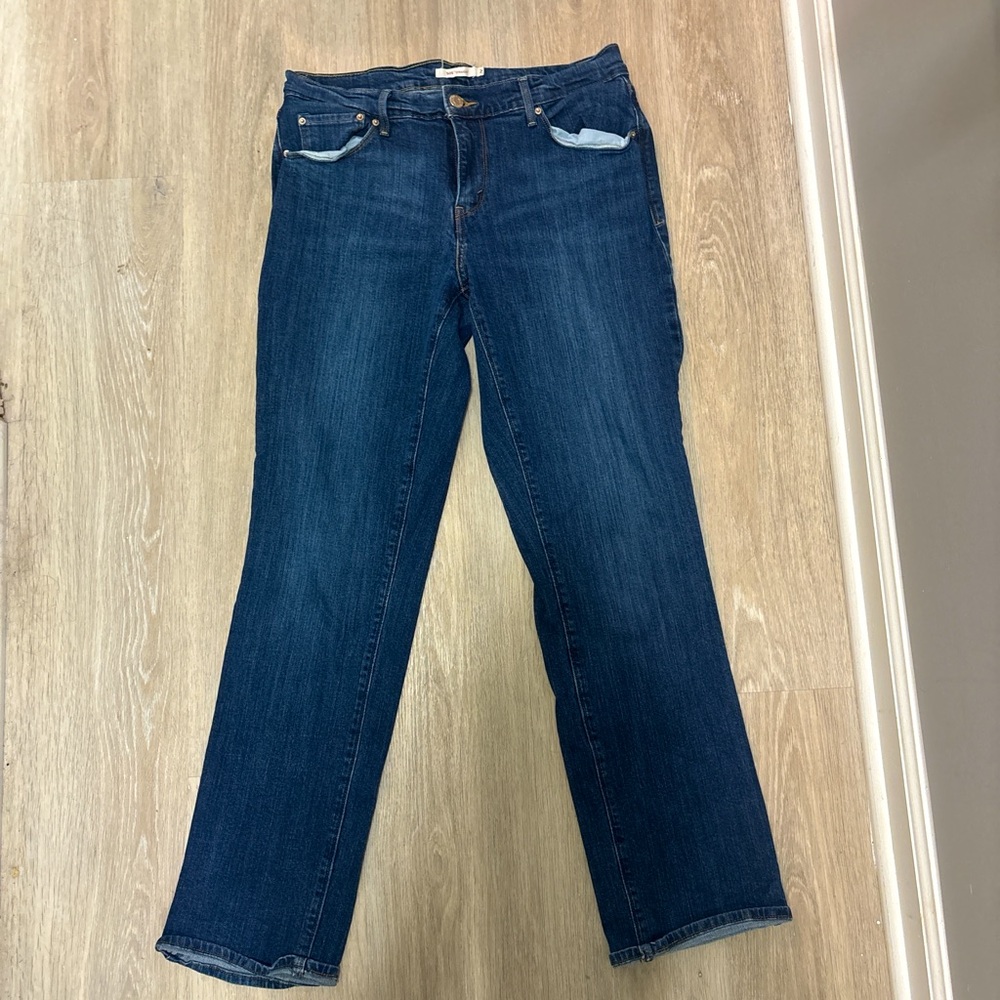 Vintage Women’s Levi’s size 8 Worn lightly